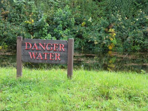 Danger water pond